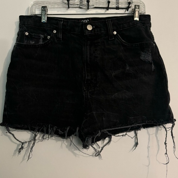 BDG Urban Outfitters Girlfriend High Rise Sz 30 Black Distressed Denim Short - Picture 1 of 10